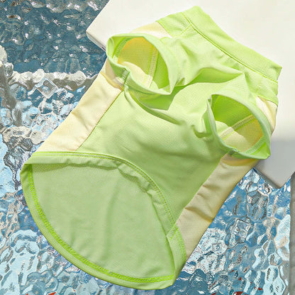 Breathable mesh back detail