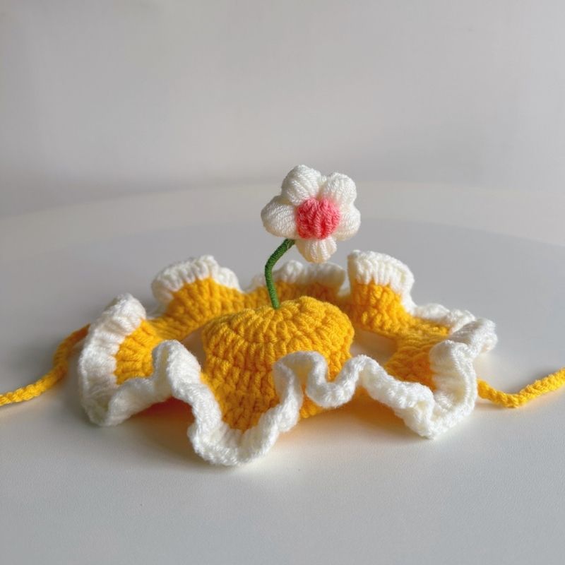 Daisy Doxie Bonnet Yellow flat lay